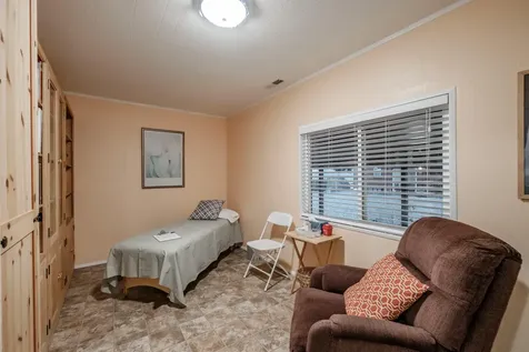 909 Curry Road Roseburg OR 97471