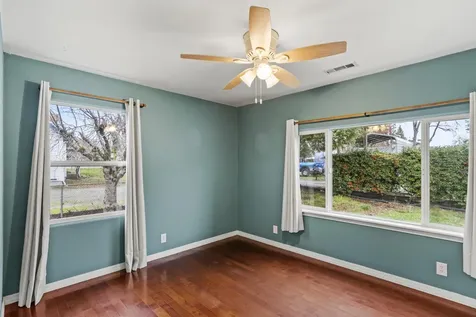 1314 SE Elm Lane Grants Pass OR 97526