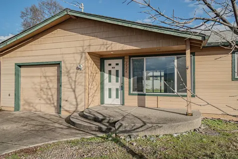 2524 Whittle Avenue Medford OR 97504