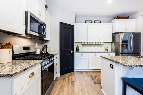 20551 SE Cameron Avenue Bend OR 97702