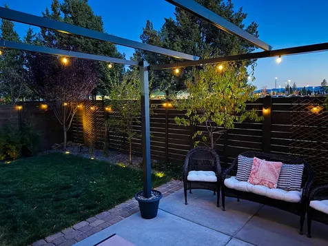 20551 SE Cameron Avenue Bend OR 97702