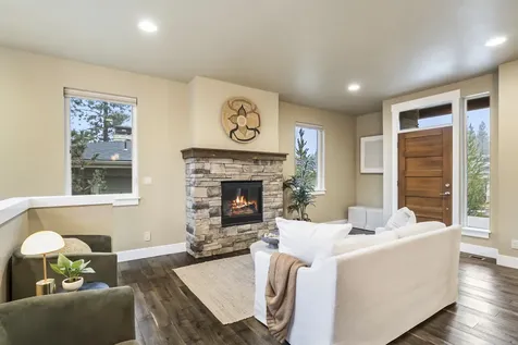 2328 NW Bens Court Bend OR 97703