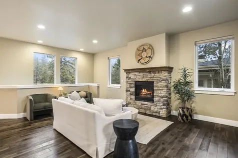 2328 NW Bens Court Bend OR 97703