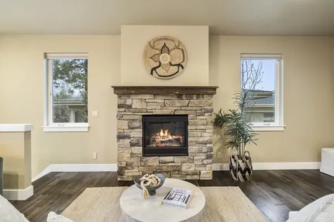 2328 NW Bens Court Bend OR 97703