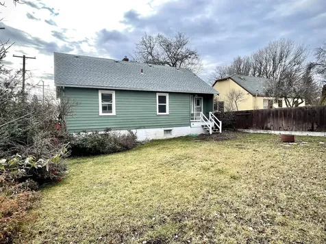 2205 Oregon Avenue Klamath Falls OR 97601