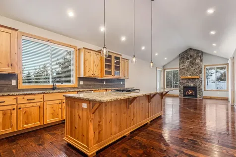 3143 NW Shevlin Meadow Drive Bend OR 97703