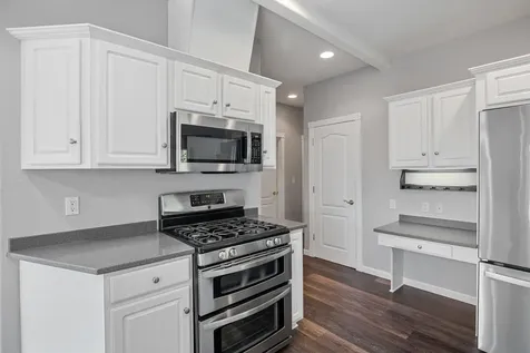 300 Woodville Way Rogue River OR 97537