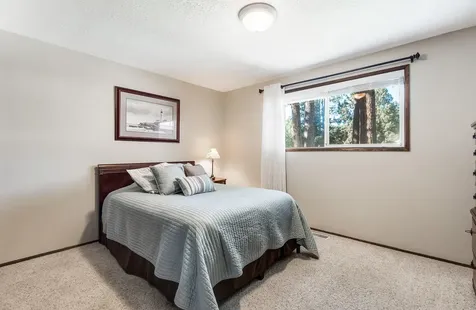 60856 Onyx Street Bend OR 97702