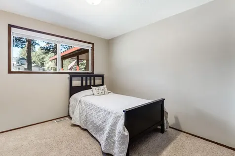60856 Onyx Street Bend OR 97702