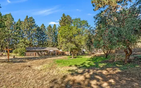 60856 Onyx Street Bend OR 97702