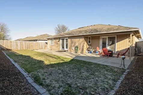 1346 Alex Way Medford OR 97501