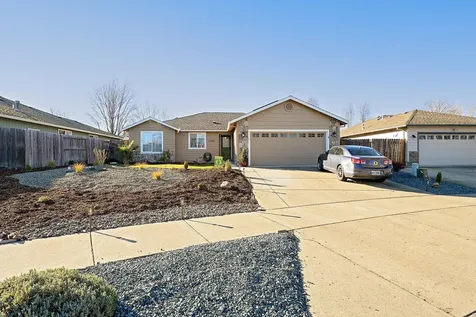 1346 Alex Way Medford OR 97501