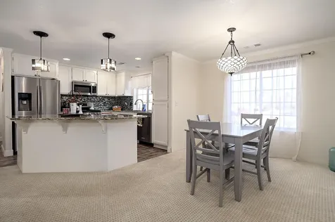 1346 Alex Way Medford OR 97501
