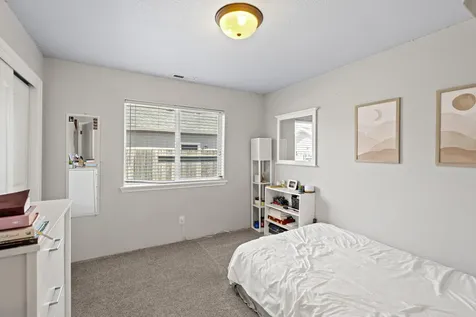 3913 Cole Drive White City OR 97503