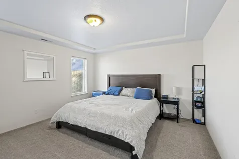3913 Cole Drive White City OR 97503