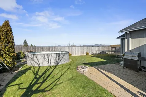 3913 Cole Drive White City OR 97503