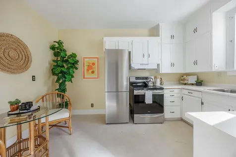 166 Ohio Street Ashland OR 97520