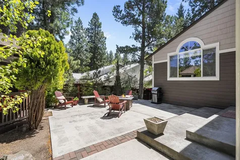 1974 NW Newport Hills Drive Bend OR 97703