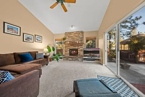 1974 NW Newport Hills Drive Bend OR 97703