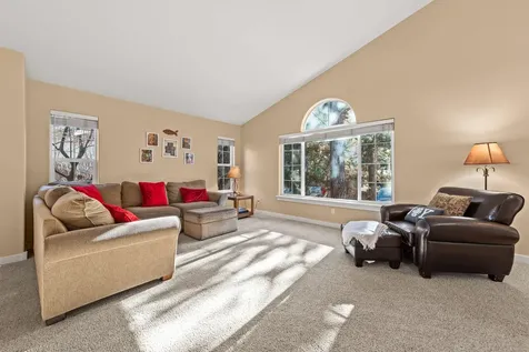 1974 NW Newport Hills Drive Bend OR 97703