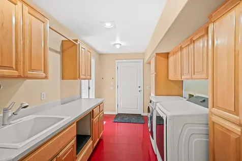 1974 NW Newport Hills Drive Bend OR 97703