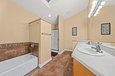 1974 NW Newport Hills Drive Bend OR 97703