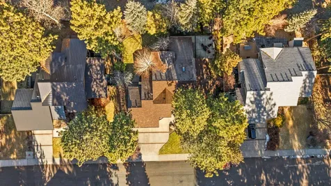 1974 NW Newport Hills Drive Bend OR 97703