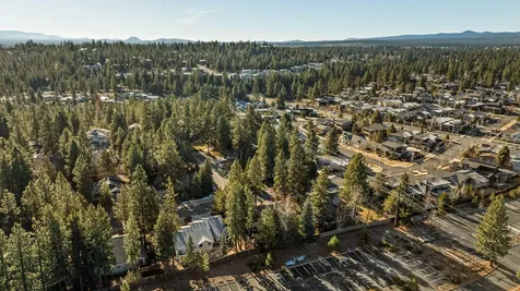 1974 NW Newport Hills Drive Bend OR 97703