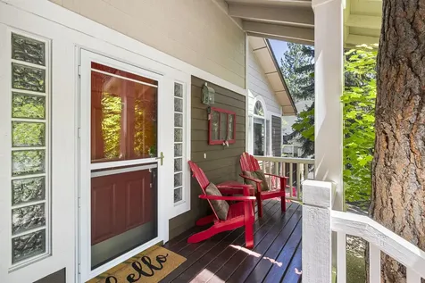 1974 NW Newport Hills Drive Bend OR 97703