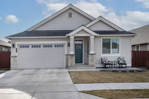 1090 NE Henry Drive Prineville OR 97754