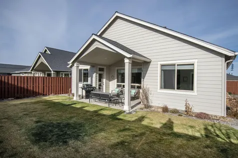 1090 NE Henry Drive Prineville OR 97754