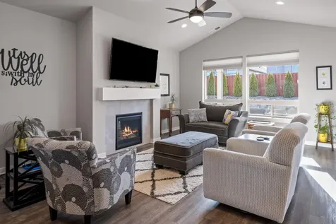 1090 NE Henry Drive Prineville OR 97754