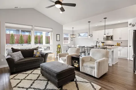 1090 NE Henry Drive Prineville OR 97754