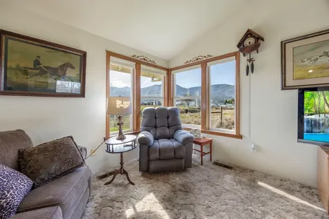96 W Valley View Road Ashland OR 97520