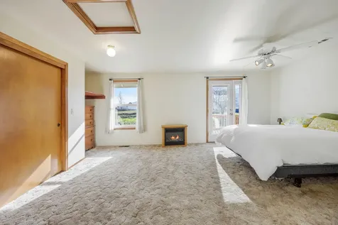 96 W Valley View Road Ashland OR 97520