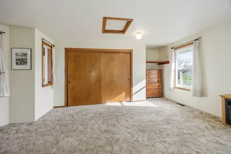 96 W Valley View Road Ashland OR 97520
