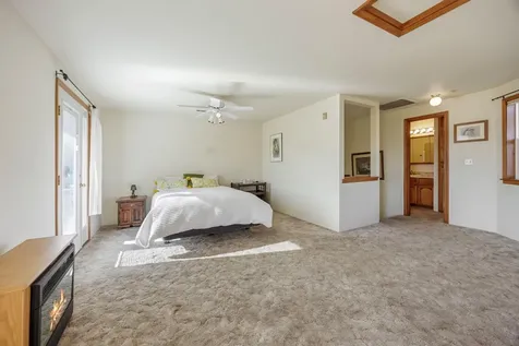 96 W Valley View Road Ashland OR 97520