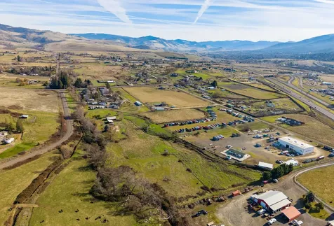 96 W Valley View Road Ashland OR 97520