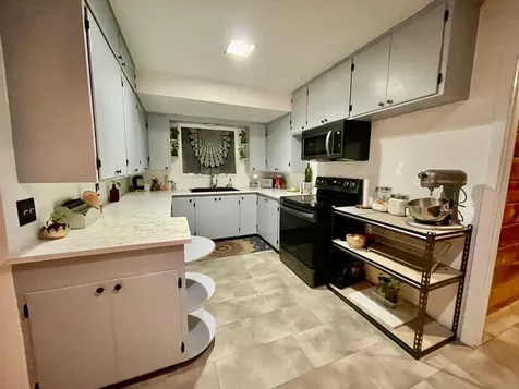 1405 SW 11th Street Redmond OR 97756