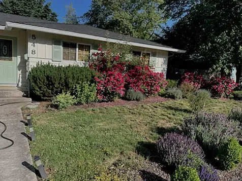 548 Eastwood Drive Medford OR 97504