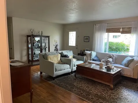 548 Eastwood Drive Medford OR 97504