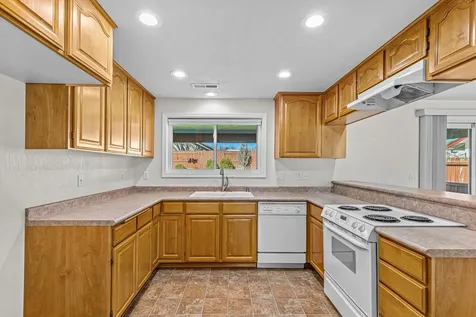 507 Westminster Drive Eagle Point OR 97524