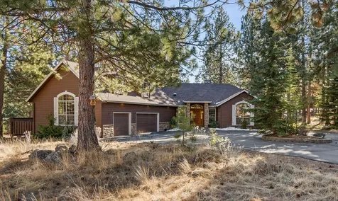 3010 NW Kenwood Court Bend OR 97703