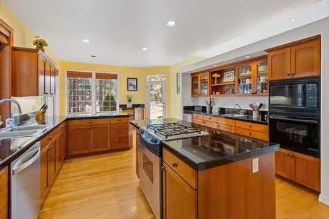 3010 NW Kenwood Court Bend OR 97703