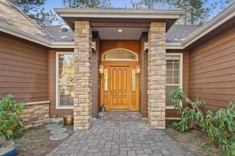 3010 NW Kenwood Court Bend OR 97703