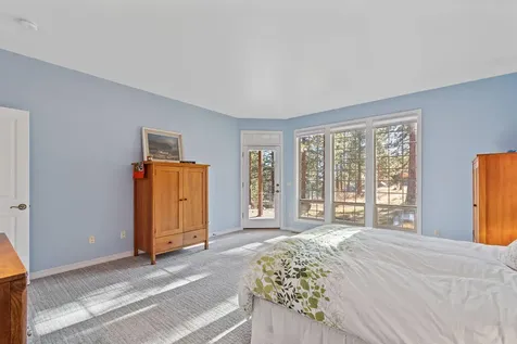 3010 NW Kenwood Court Bend OR 97703