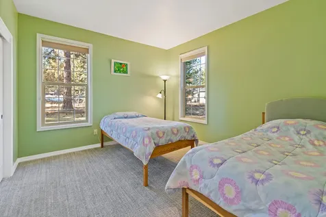 3010 NW Kenwood Court Bend OR 97703