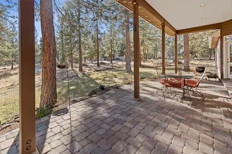 3010 NW Kenwood Court Bend OR 97703