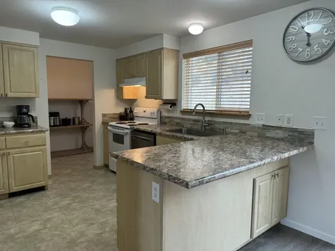 5707 Upland Drive Klamath Falls OR 97603