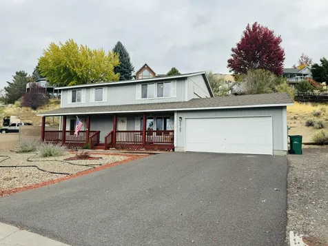 5707 Upland Drive Klamath Falls OR 97603